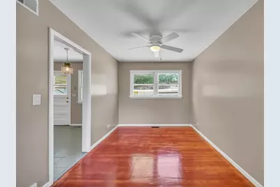 10 N Adams Drive, Addison, IL 60101 - Photo 7