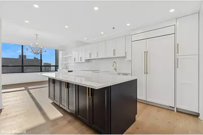 180 E Pearson Street #3807, Chicago, IL 60611 - Photo 9