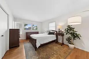 117 E Madison Ave, Wheaton, IL 60187 - Photo 13