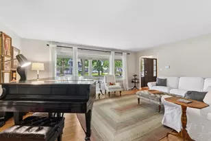 117 E Madison Ave, Wheaton, IL 60187 - Photo 3