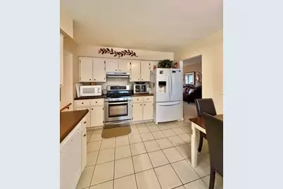 2724 Hyde Park Avenue, Waukegan, IL 60085 - Photo 21