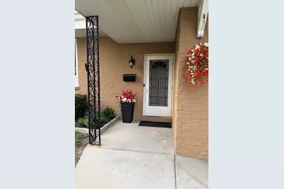 2724 Hyde Park Avenue, Waukegan, IL 60085 - Photo 11