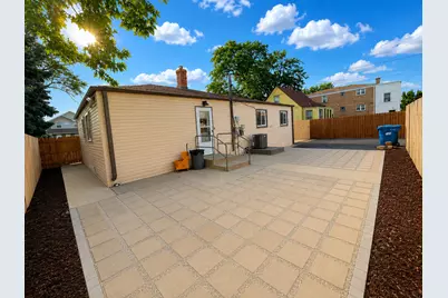 1643 N 43rd Avenue, Stone Park, IL 60165 - Photo 13