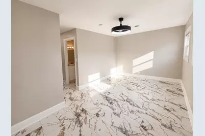 1643 N 43rd Avenue, Stone Park, IL 60165 - Photo 3