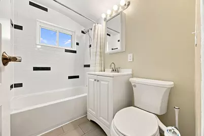 311 W Taylor Road, Lombard, IL 60148 - Photo 13
