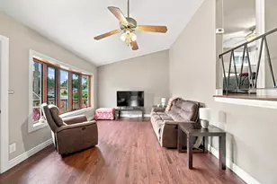 311 W Taylor Rd, Lombard, IL 60148 - Photo 3