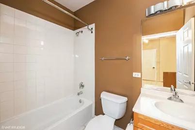 758 W 15th Street #2A, Chicago, IL 60607 - Photo 11