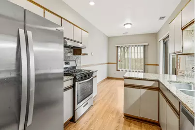 1665 Commodore Court #7, Schaumburg, IL 60193 - Photo 11