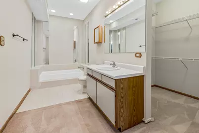 1665 Commodore Court #7, Schaumburg, IL 60193 - Photo 19