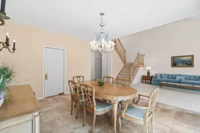 2112 Warrington Court, Glenview, IL 60026 - Photo 7