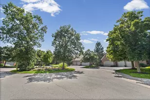 2112 Warrington Ct, Glenview, IL 60026 - Photo 29