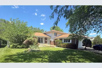 942 E 168th Street, South Holland, IL 60473 - Photo 1