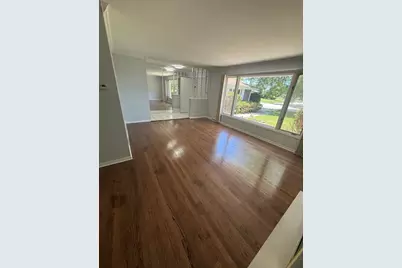 942 E 168th Street, South Holland, IL 60473 - Photo 7