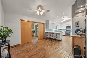 152 Jacquelyn Dr, Bensenville, IL 60106 - Photo 13