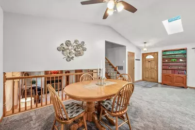 152 Jacquelyn Drive, Bensenville, IL 60106 - Photo 7