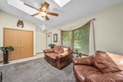 152 Jacquelyn Drive, Bensenville, IL 60106 - Photo 35