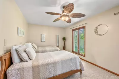 152 Jacquelyn Drive, Bensenville, IL 60106 - Photo 25