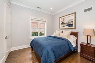843 W Buckingham Pl, Chicago, IL 60657 - Photo 13
