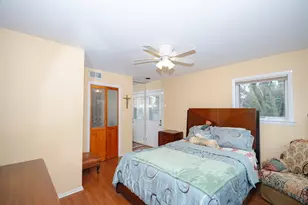 2723 N Bosworth Ave, Chicago, IL 60614 - Photo 21