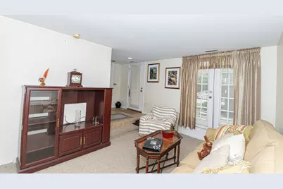 2723 N Bosworth Avenue, Chicago, IL 60614 - Photo 11