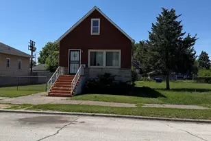 213 155th Pl, Calumet City, IL 60409 - Photo 1