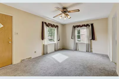 516 N Irving Avenue, Hillside, IL 60162 - Photo 9