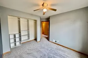 18 New Haven Dr, Cary, IL 60013 - Photo 13