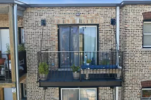 1221 W Greenleaf Ave, Chicago, IL 60626 - Photo 21