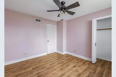 18136 Oakwood Avenue, Lansing, IL 60438 - Photo 9