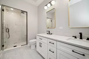 2614 W Chicago Ave, Chicago, IL 60622 - Photo 11