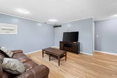 27 Cardinal Lane, Carpentersville, IL 60110 - Photo 7