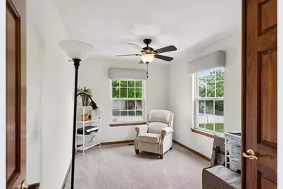 1163 N Oakwood Drive #1163, Fox Lake, IL 60020 - Photo 5