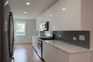 3527 N Kostner Ave, Chicago, IL 60641 - Photo 9