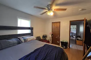 12810 W Beach Rd, Beach Park, IL 60087 - Photo 11