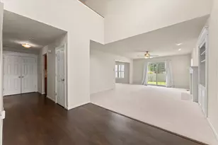 3923 Summer Sage Ct, Champaign, IL 61822 - Photo 5
