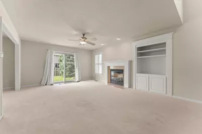 3923 Summer Sage Court #3923, Champaign, IL 61822 - Photo 7