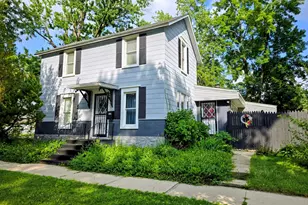 302 S Washington St, Lockport, IL 60441 - Photo 1