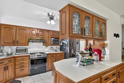 2345 184th Street, Lansing, IL 60438 - Photo 9