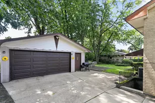 2345 184th St, Lansing, IL 60438 - Photo 29