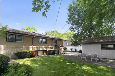 2345 184th Street, Lansing, IL 60438 - Photo 27