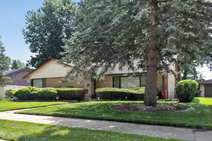2345 184th St, Lansing, IL 60438 - Photo 3