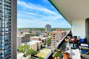5901 N Sheridan Rd, Chicago, IL 60660 - Photo 21