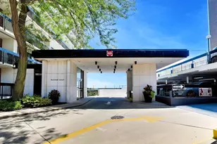 5901 N Sheridan Rd, Chicago, IL 60660 - Photo 29