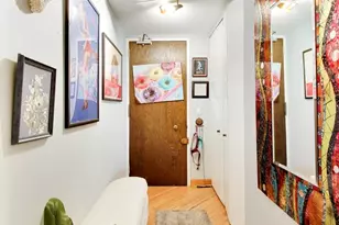 5901 N Sheridan Rd, Chicago, IL 60660 - Photo 3