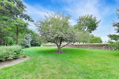 2178 Seaver Lane, Hoffman Estates, IL 60169 - Photo 9