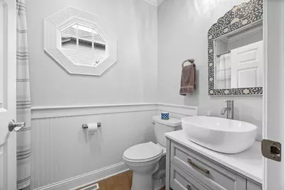 70 S Parkway Drive, Naperville, IL 60540 - Photo 25