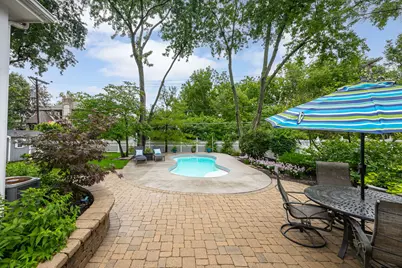 70 S Parkway Drive, Naperville, IL 60540 - Photo 49