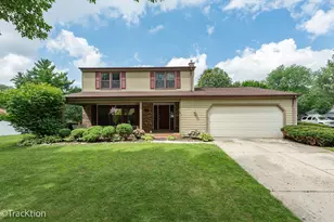 345 S Birchwood Dr, Naperville, IL 60540 - Photo 1