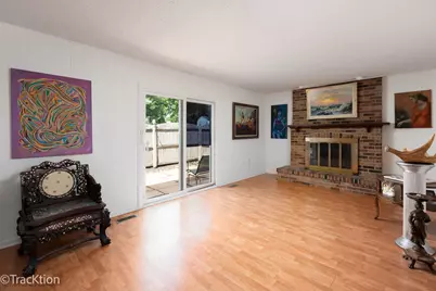 345 S Birchwood Drive, Naperville, IL 60540 - Photo 9