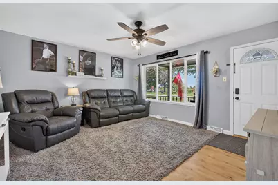 780 N 1st Street, Carbon Hill, IL 60416 - Photo 5